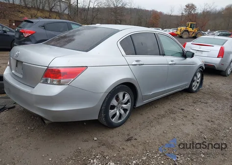 2009 Honda Accord 2.4 Ex-L z USA, uszkodzony, nr VIN JHMCP26879C017549